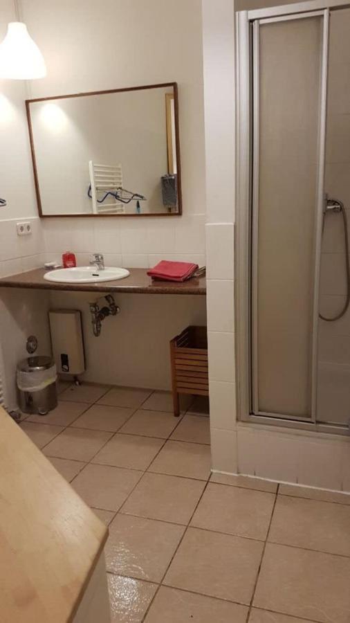 Studio-Apartments & Moeblierte Wohnungen Fuer Monteure Zentral In Mulheim an der Ruhr Bagian luar foto
